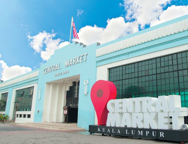 A vibrant view of Central Market Kuala Lumpur, a cultural heritage site known for its arts, crafts, and local souvenirs.