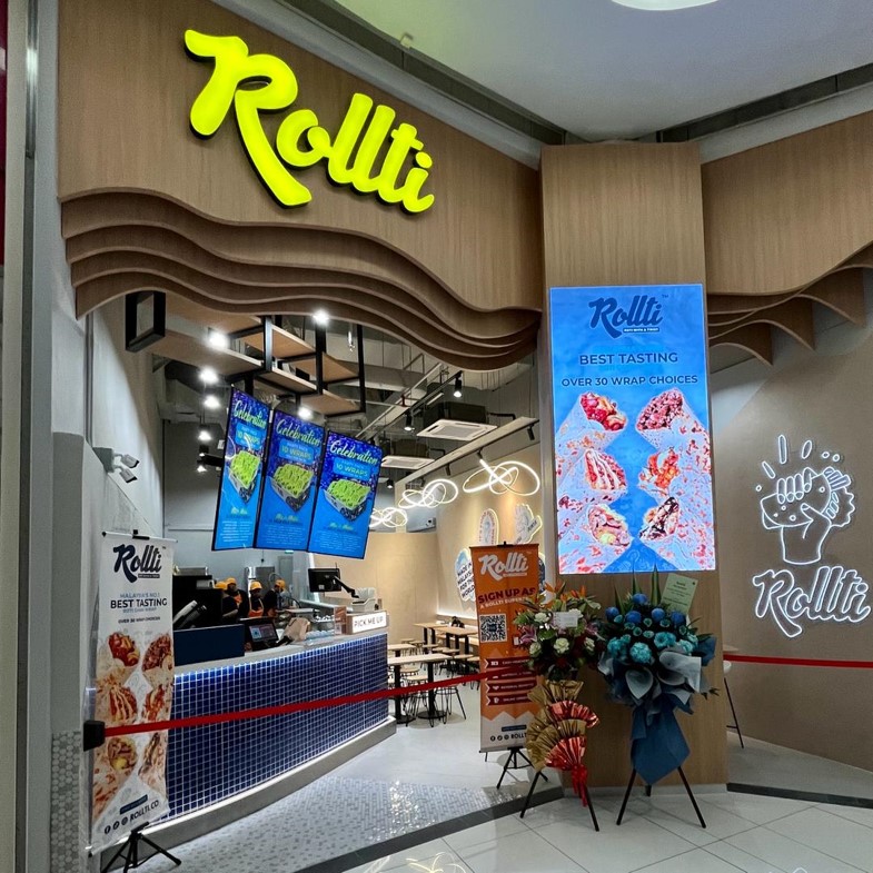 World’s Best Roti Canai Wraps: Come to ROLLTI