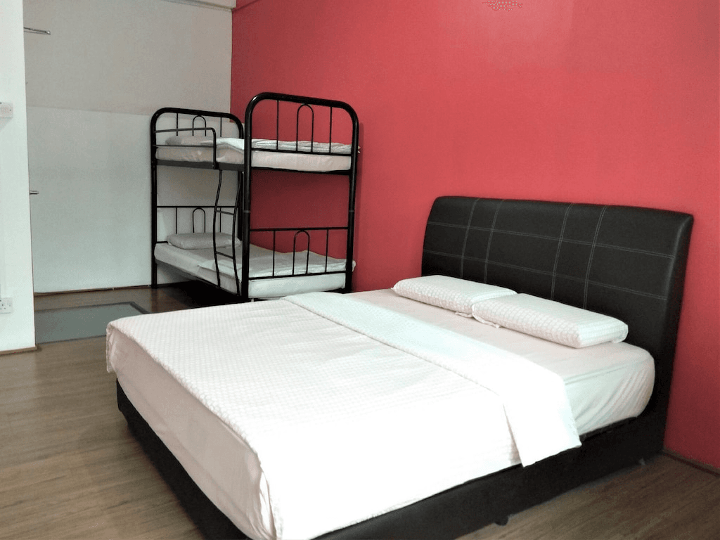 9 Best Hotels in Sabah for Every Budget (2025 Edition) 2 Borneo Sandakan Backpackers, Best Hotels in Sabah