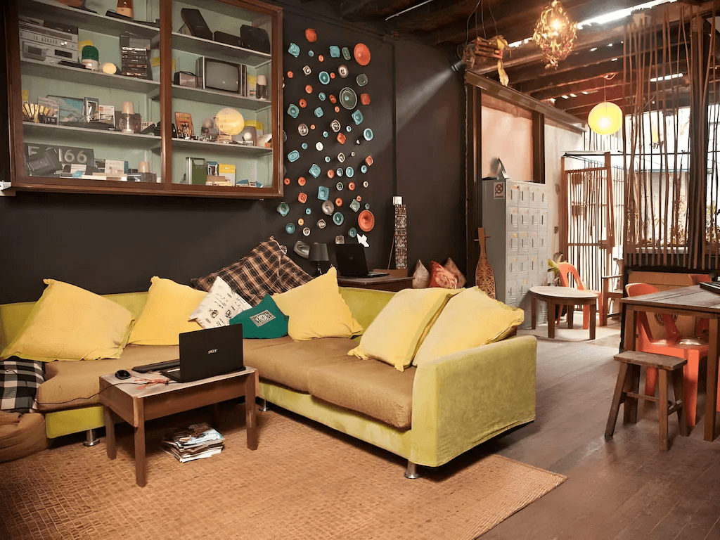 9 Best Hotels in Sarawak for Every Budget (2025 Guide) 1 The Radioman Heritage Hostel (Kuching) Best Hotels in Sarawak