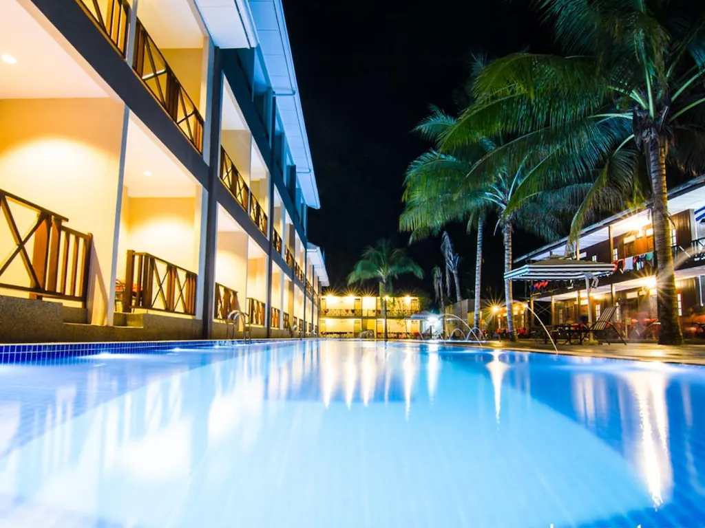 Summer Bay Resort, Best Islands in Terengganu