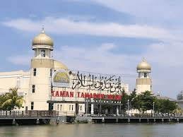 The 10 Best Cafes in Terengganu You Must Try (2025 Guide) 10 Best Cafes in Terengganu