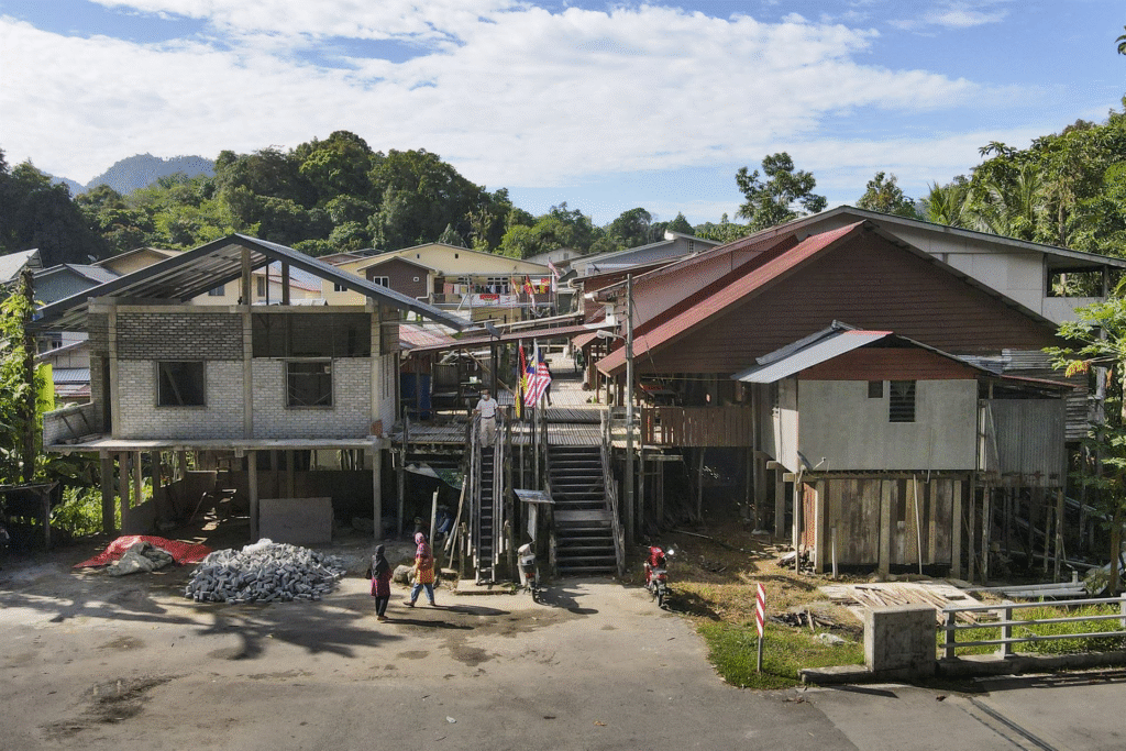 The 10 Best Sightseeing in Sarawak You Can’t Miss (Hidden Gems + Must-Sees!) 9 Best Sightseeing in sarawak