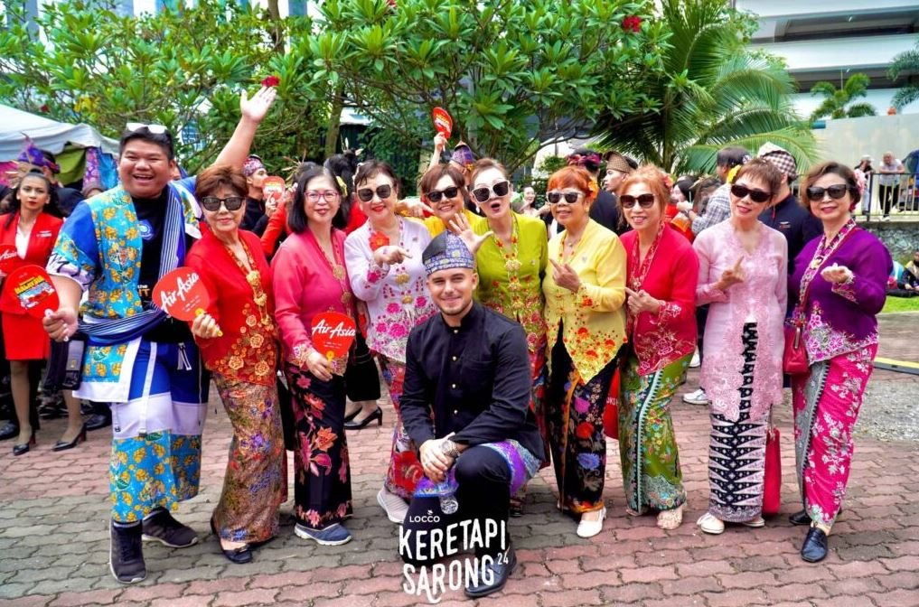 Keretapi Sarong Kuala Lumpur