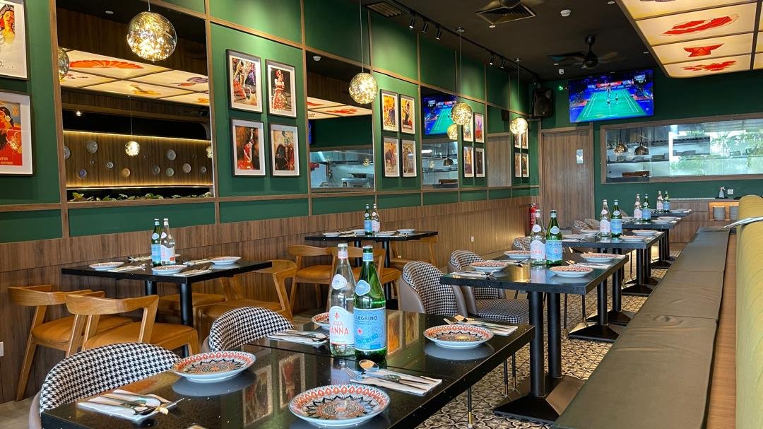 la mesa spanish restaurant